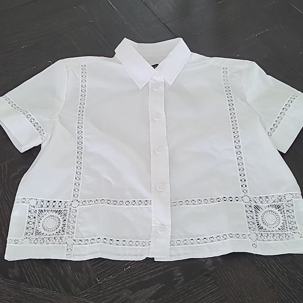 NWT J. Crew Gamine eyelet-trim shirt